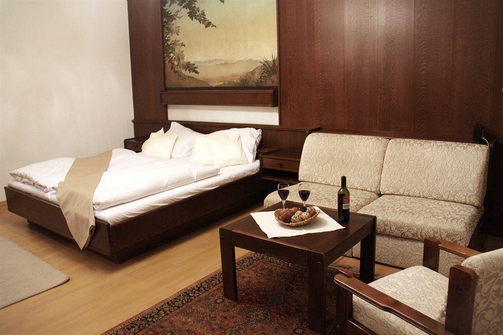 Checkvienna - Edelhof Apartments Luaran gambar
