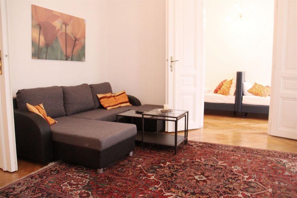 Checkvienna - Edelhof Apartments Luaran gambar