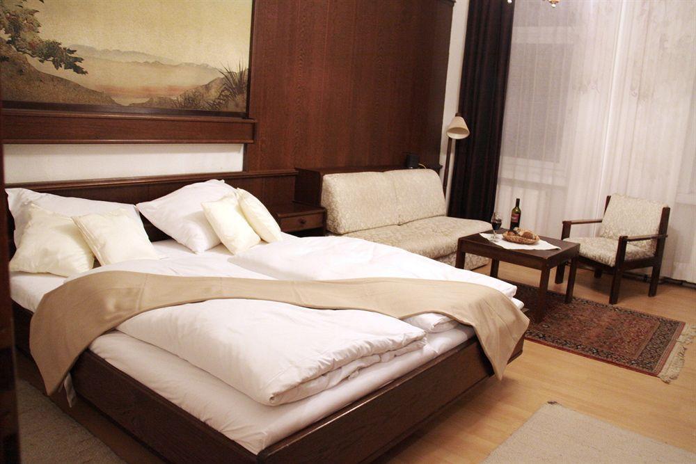 Checkvienna - Edelhof Apartments Luaran gambar