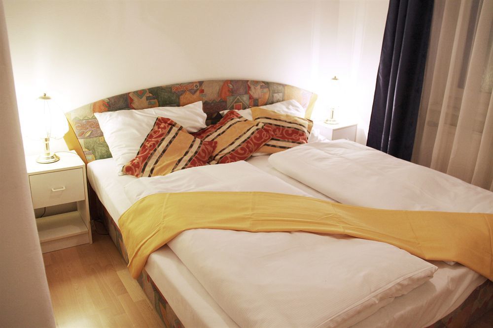 Checkvienna - Edelhof Apartments Luaran gambar