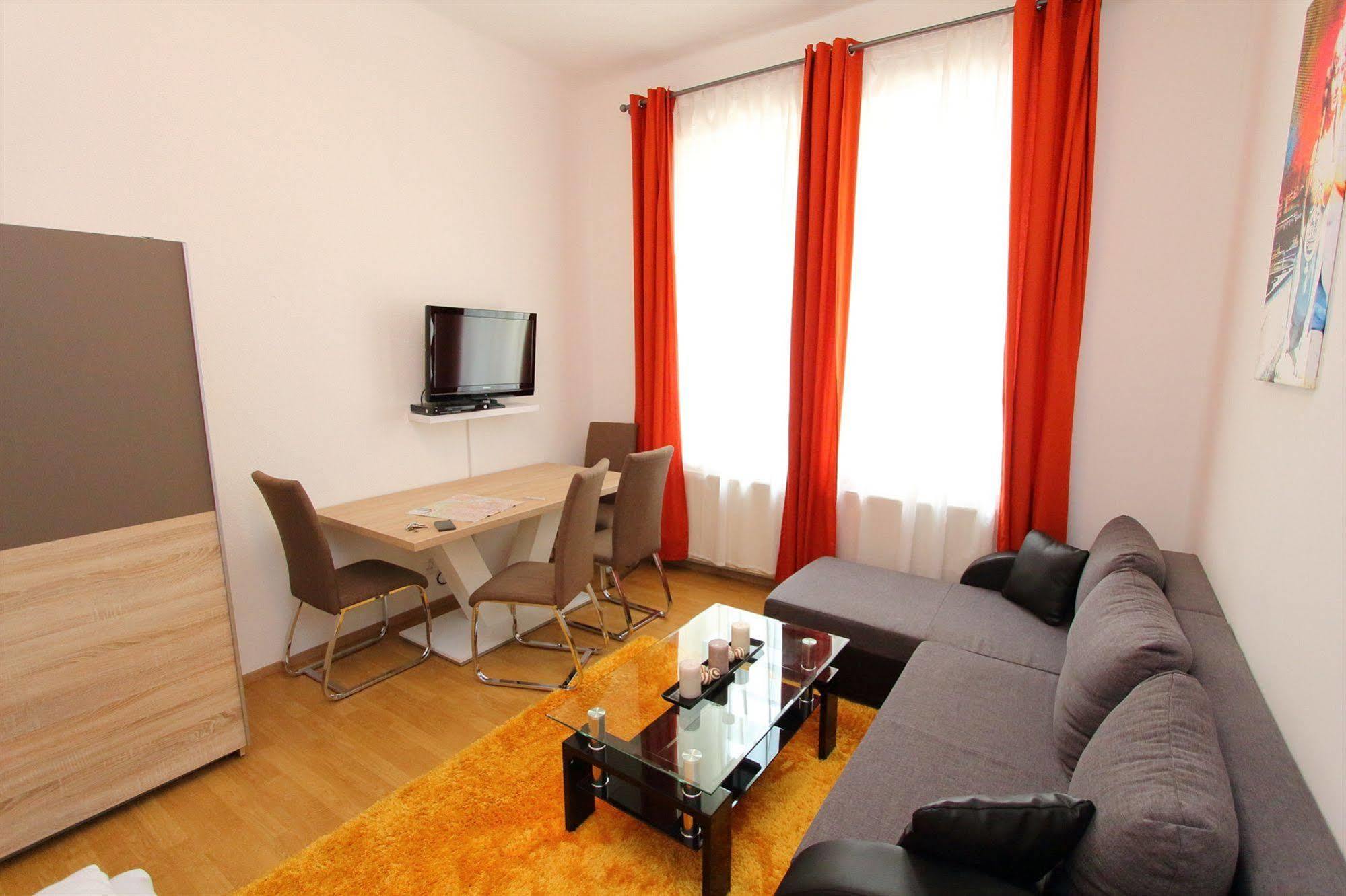 Checkvienna - Edelhof Apartments Luaran gambar