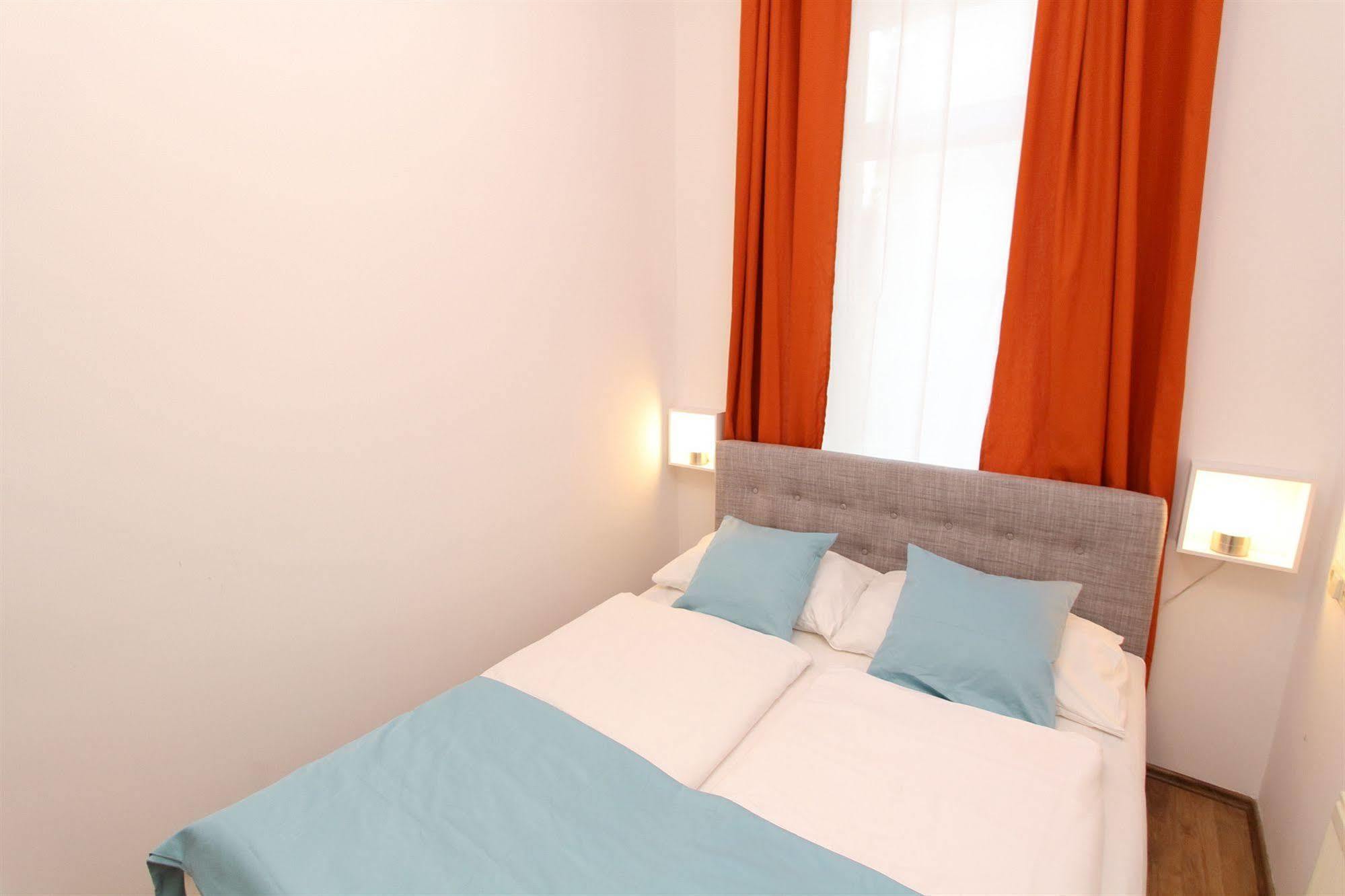 Checkvienna - Edelhof Apartments Luaran gambar