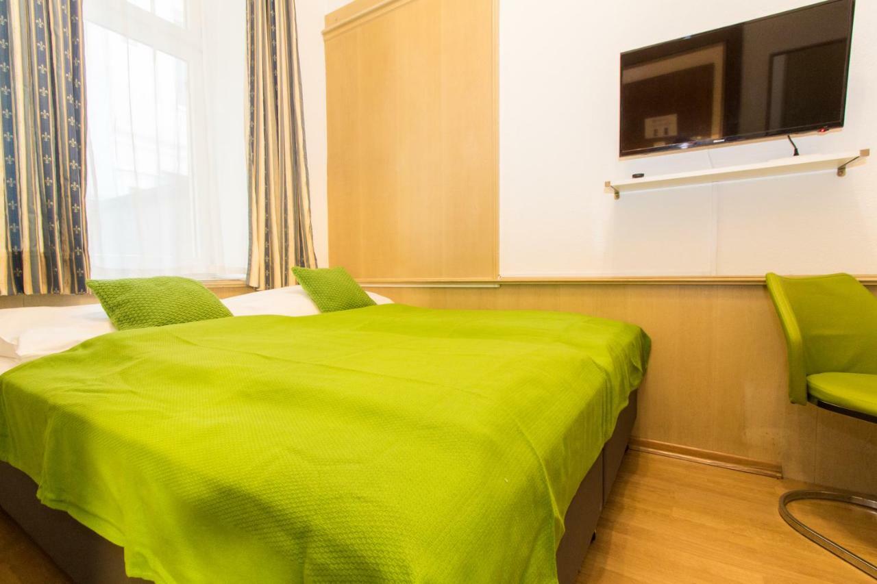 Checkvienna - Edelhof Apartments Luaran gambar